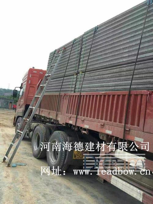 輕質(zhì)復(fù)合隔墻板