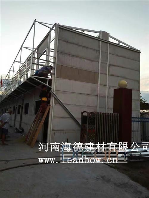 鄭州輕質(zhì)復(fù)合夾心隔墻板